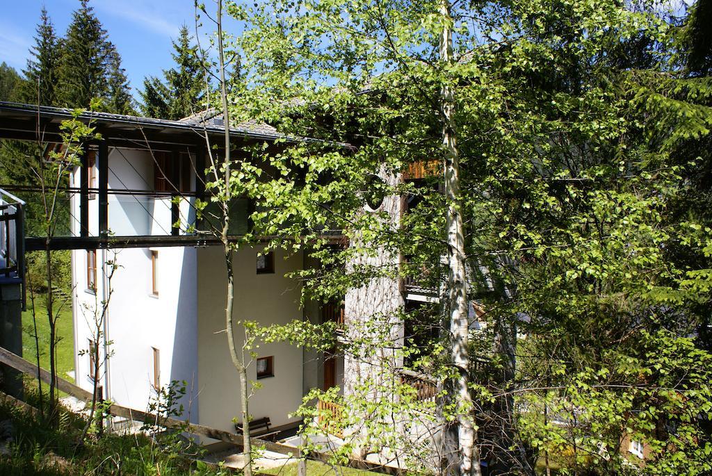 Haus Im Turm Bad Kleinkirchheim Exterior foto